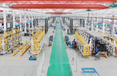 探访比亚迪杭州电动客车生产基地 产能利用率超80%，机械设备制造、装配与设计并重